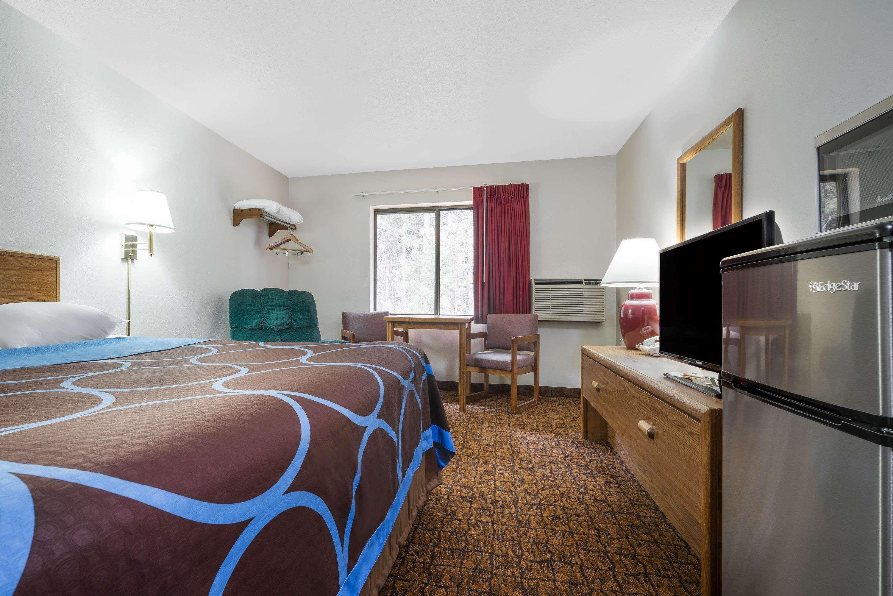 Hotel Super 8 By Wyndham Park Rapids Zewnętrze zdjęcie